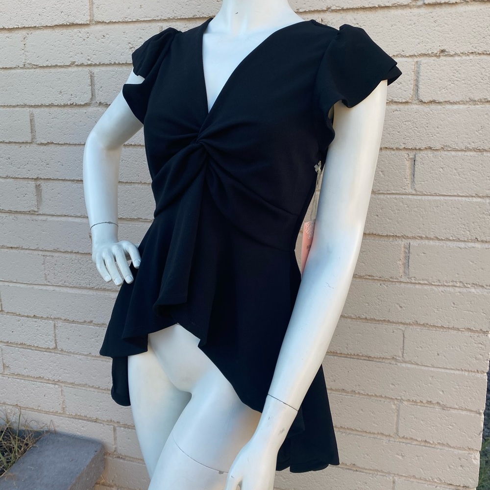 ✨Women’s Asymmetrical Hem Top- Blouses✨